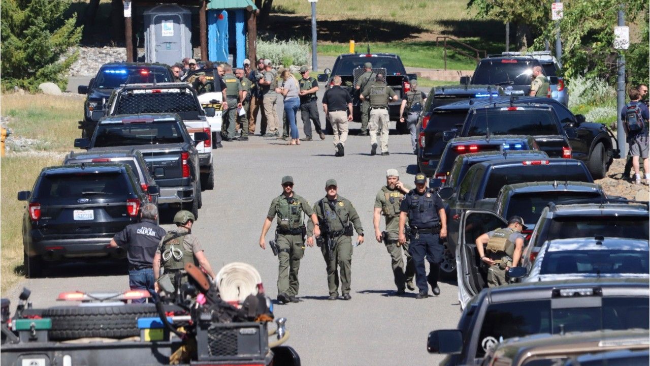 Schüsse auf Feuerwehrleute: Mehrere Tote