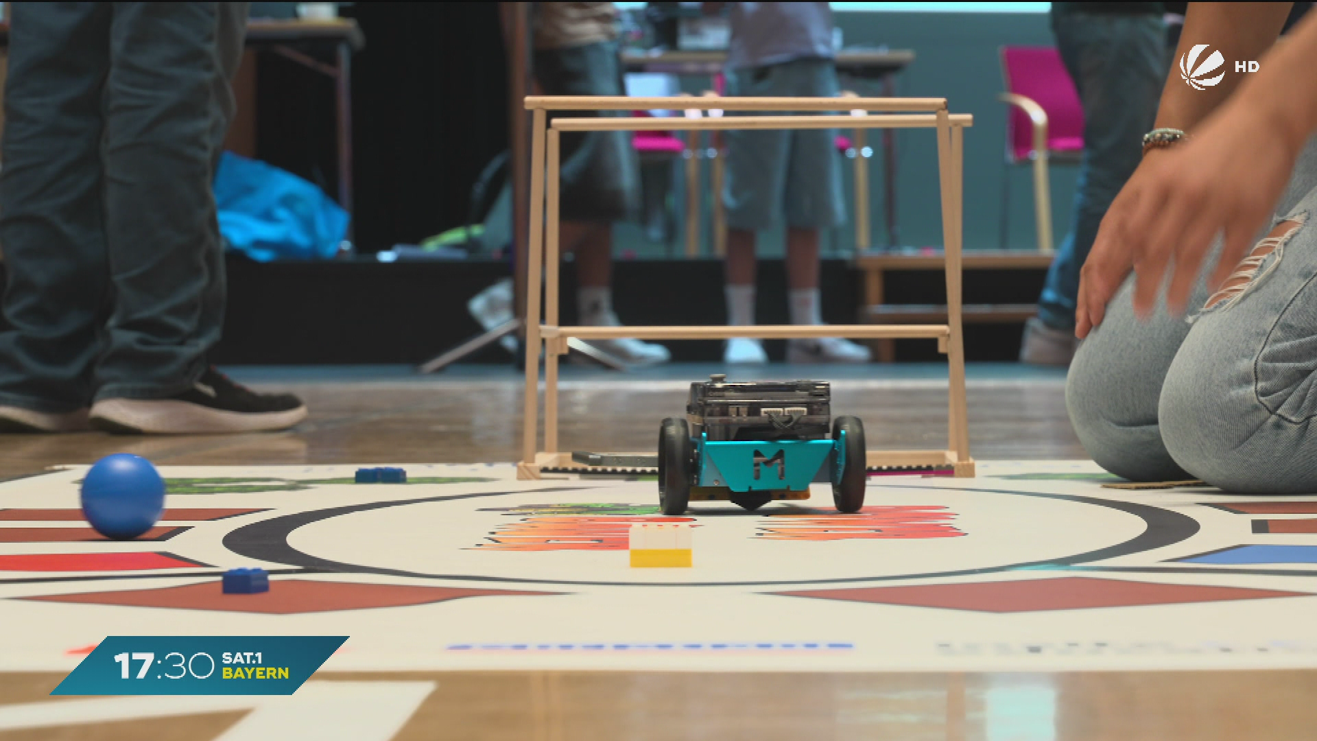 Robotik-Meisterschaft in der Oberpfalz: Realschüler tüfteln für Landwirtschaft