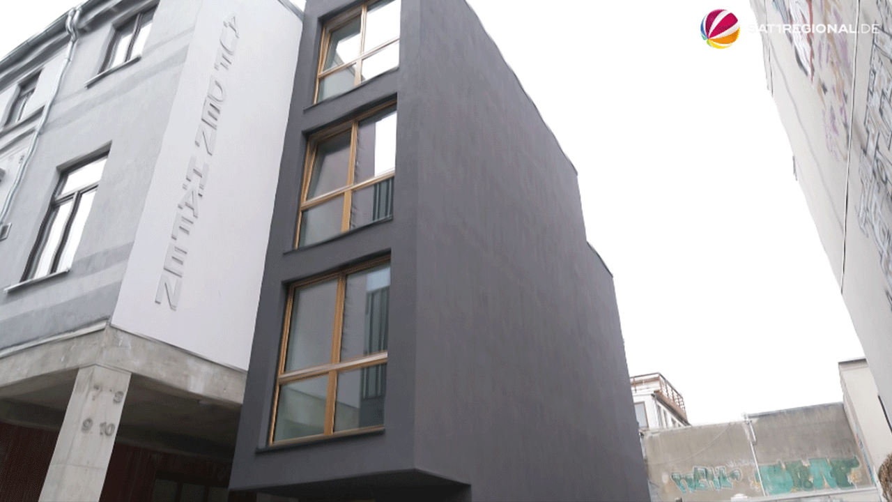Video: Baulücke geschlossen: In Bremen steht ein drei Meter schmales Haus