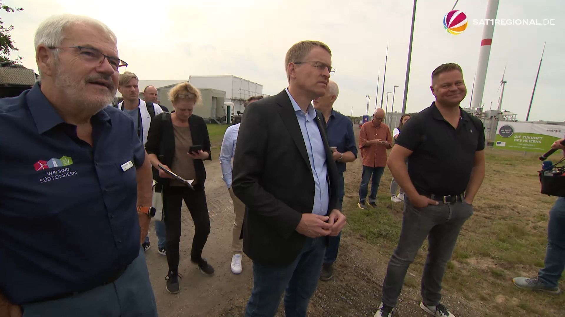Video: Daniel Günther auf Sommertour: Klimaneutrales Wärmenetz von Bosbüll