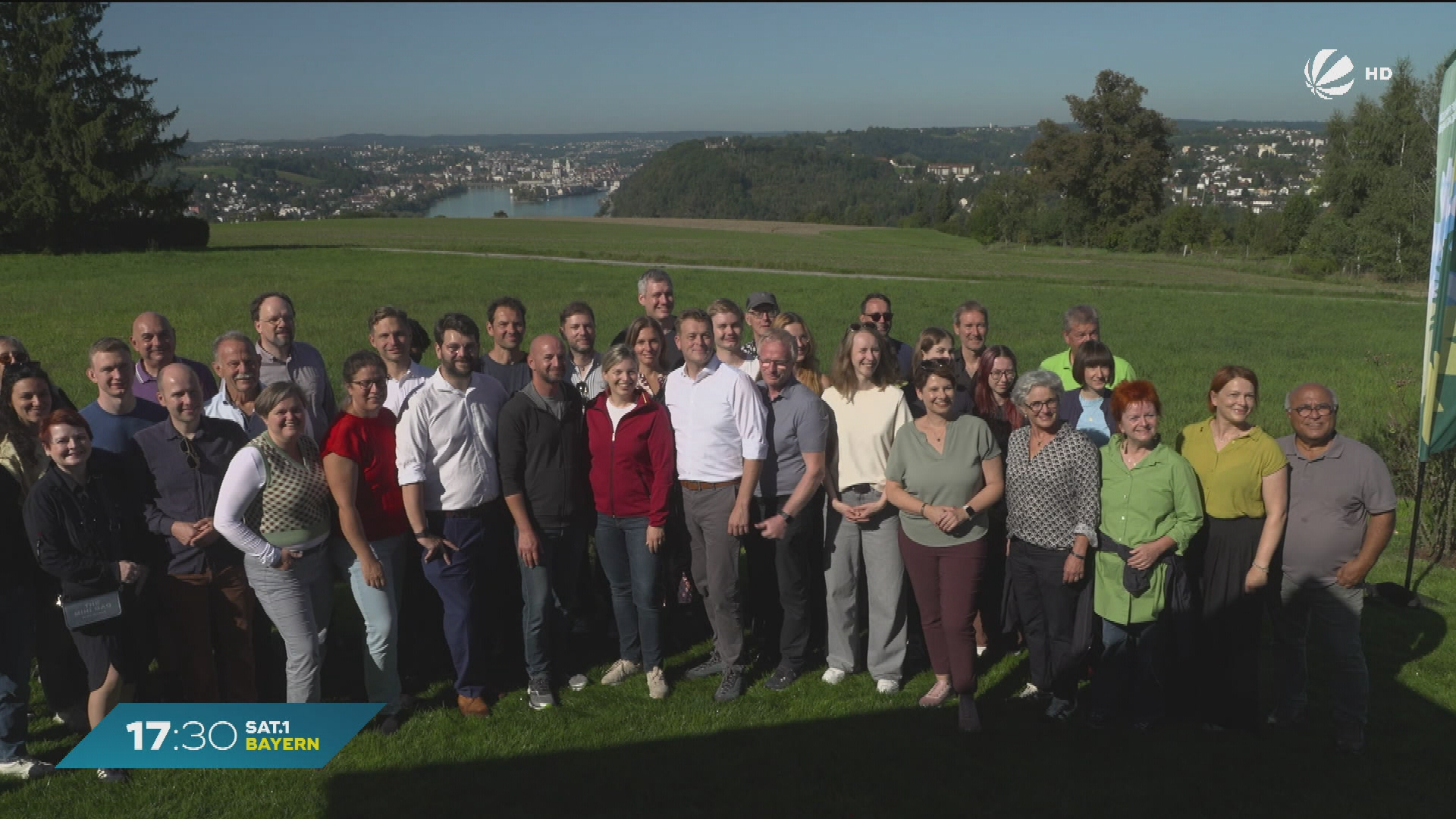 Video: Grüne – Bayern und Österreich setzen auf Freundschaft