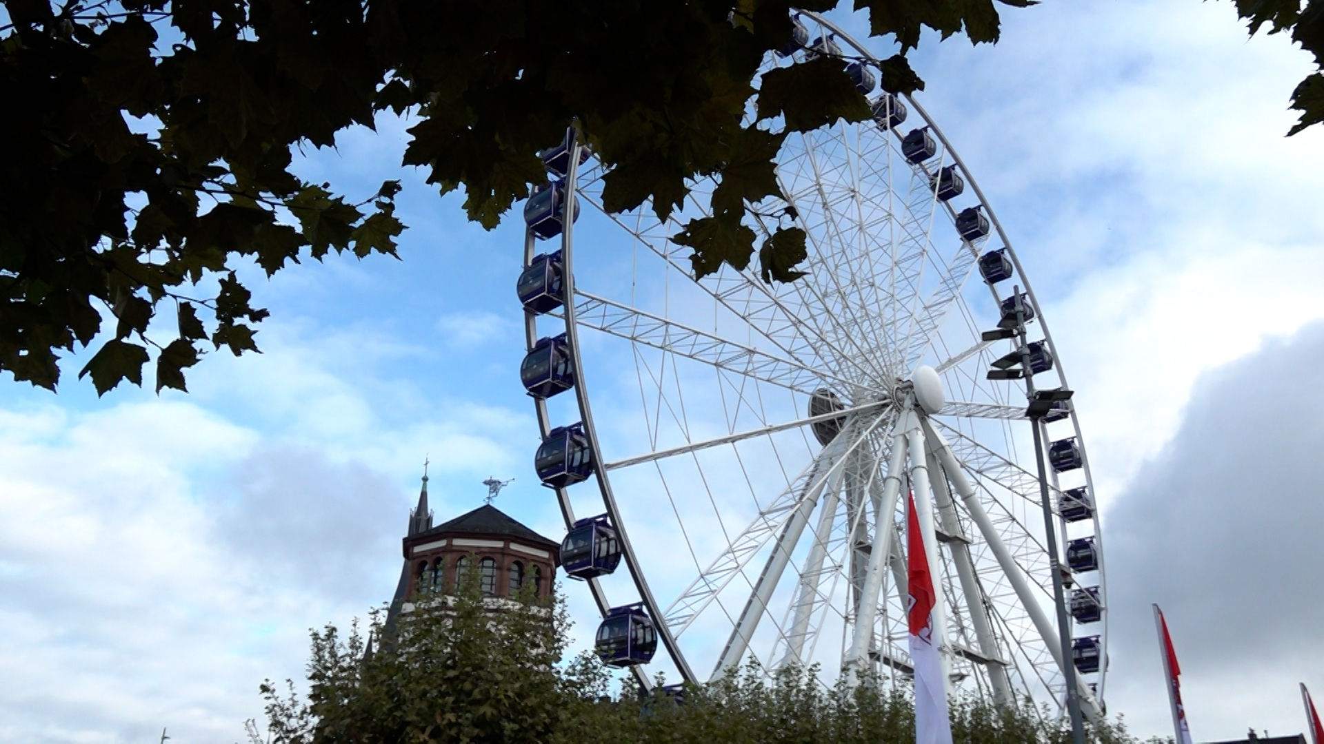Video: Riesenrad in Düsseldorf: Spendentag!