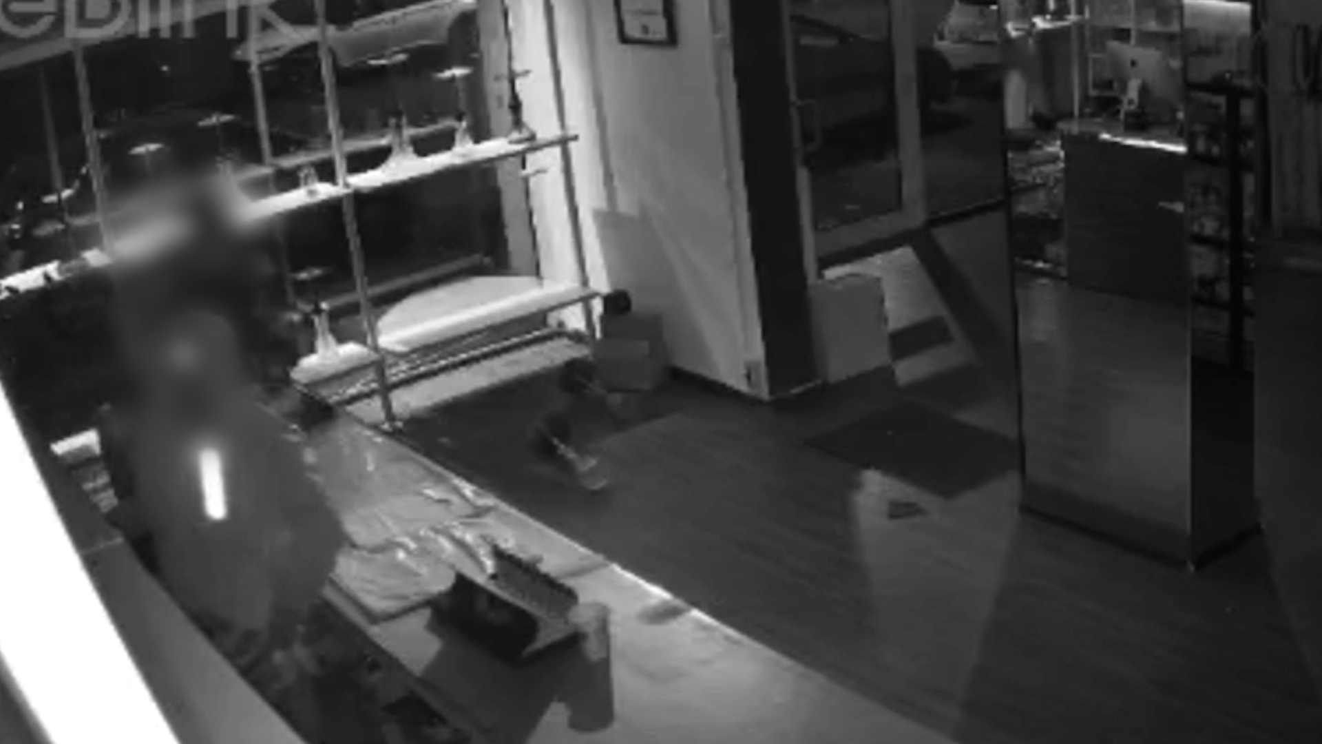 Video: Shisha-Laden in Oberhausen überfallen