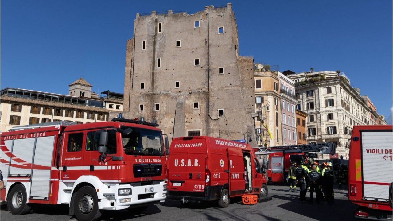 Historischer Turm in Rom eingestürzt