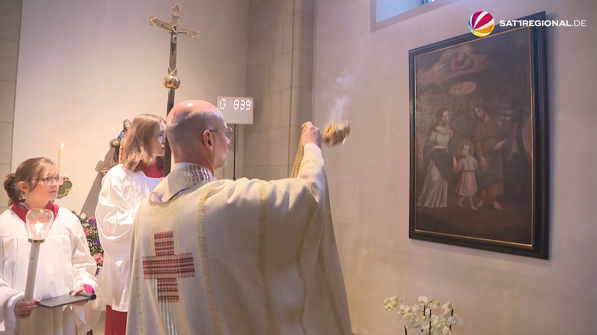 Video: 300 Jahre alte Schätze: Restaurierte Barock-Gemälde in Machtsumer Kirche enthüllt