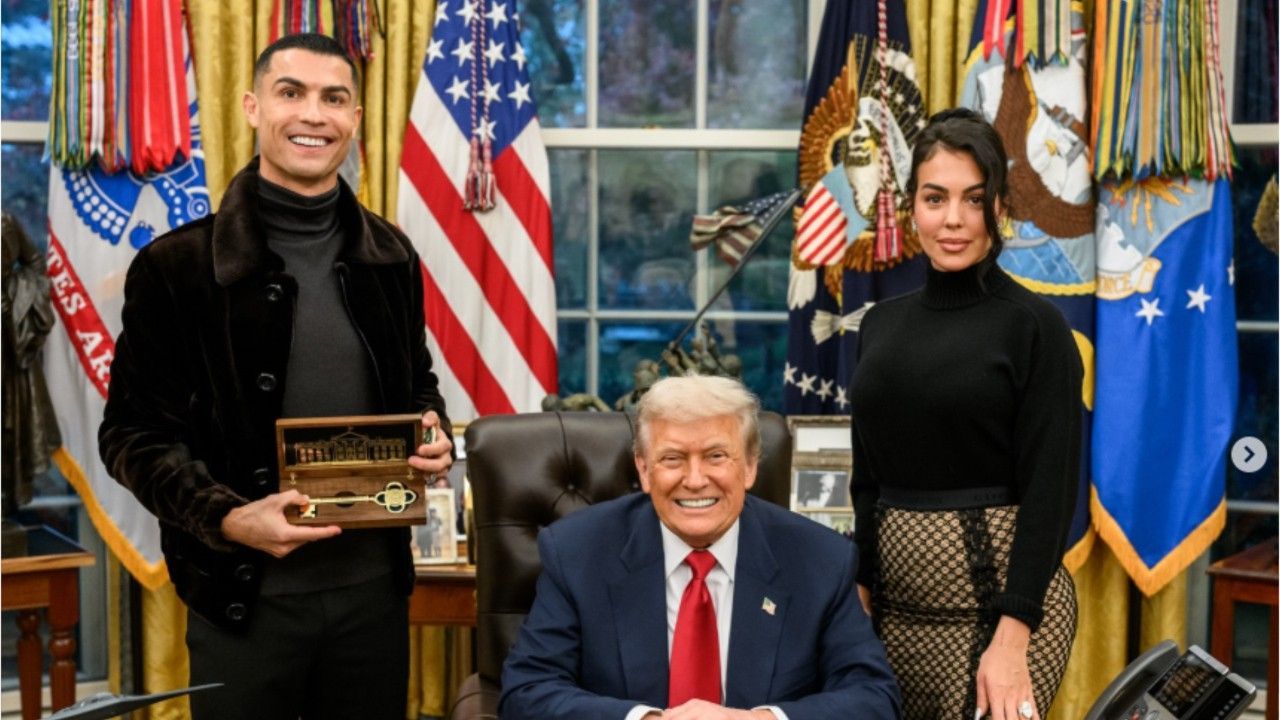 Trump teilt verrückten Fußball-KI-Clip mit CR7
