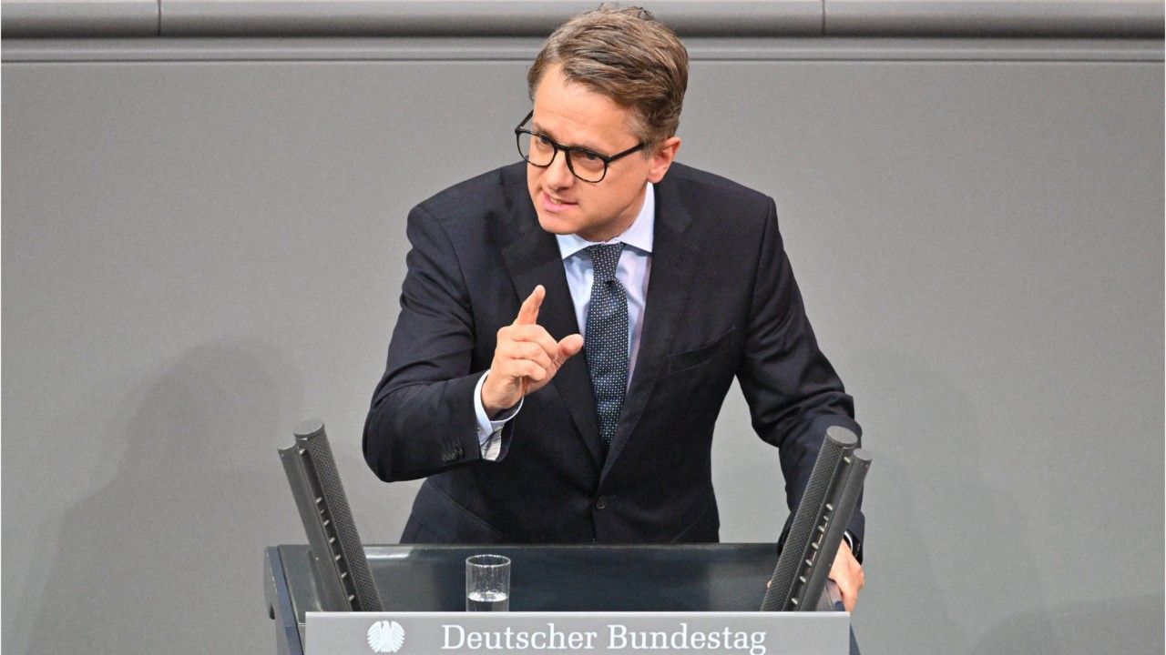 Linnemann: Weidel wird „immer mehr zum rechtsextremen Verdachtsfall“