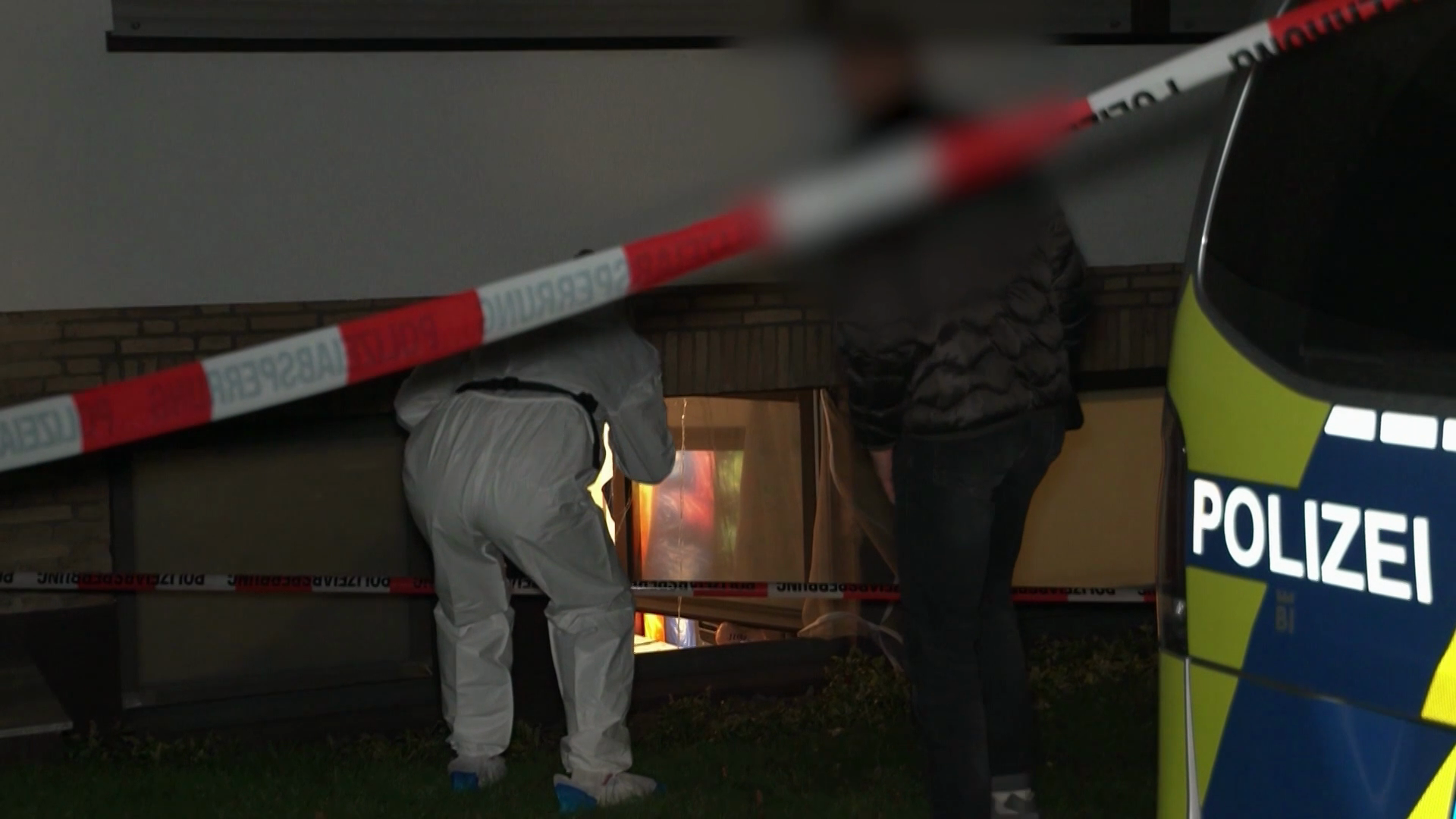 Video: Leiche in Kühltruhe gefunden