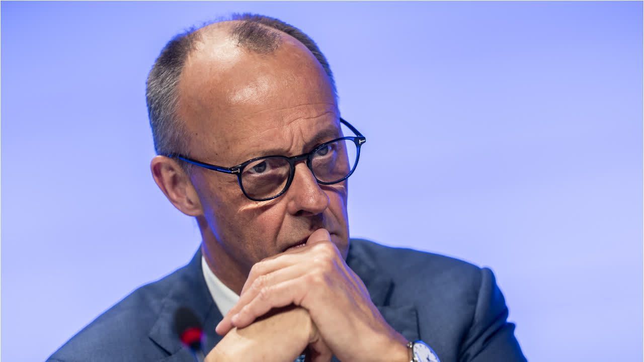 Video: Kurswechsel? Merz äußert sich zu Neuwahlen