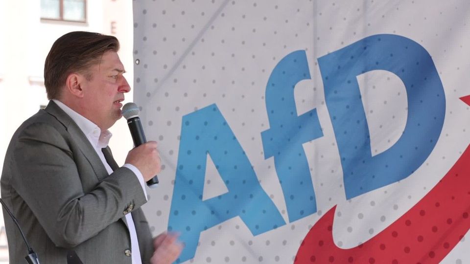 Heftiger Umfragedämpfer für die AfD – diese Partei profitiert besonders