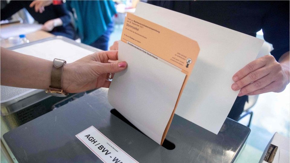 Wiederholungswahl in Berlin: Verluste für Ampelparteien – CDU und AfD legen zu