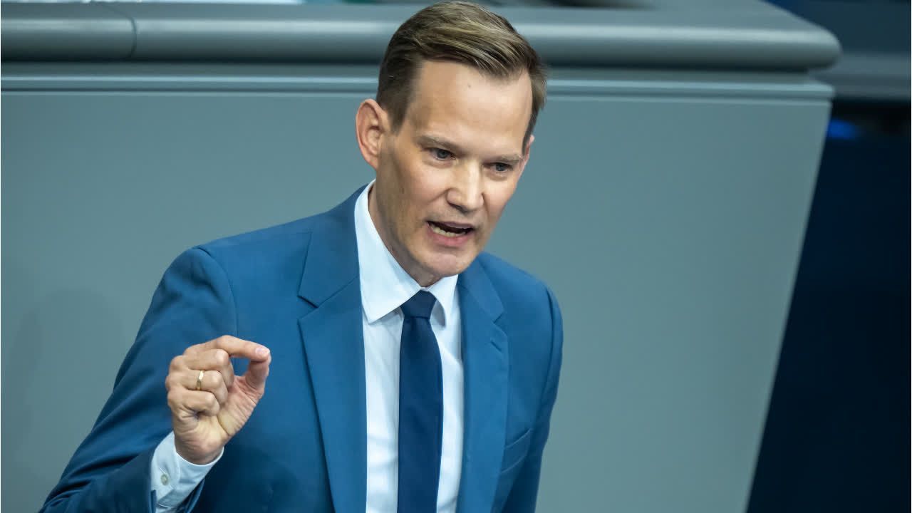 Video: Streeck: Tabaksteuer fürs Gesundheitssystem
