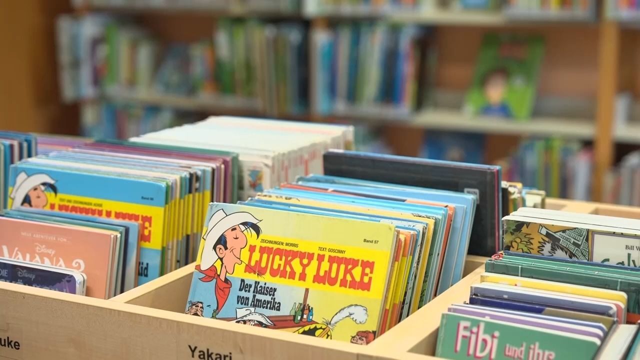 Video: Kinderbibliothek ausgezeichnet: Puchheim gehört zu Bayerns Besten