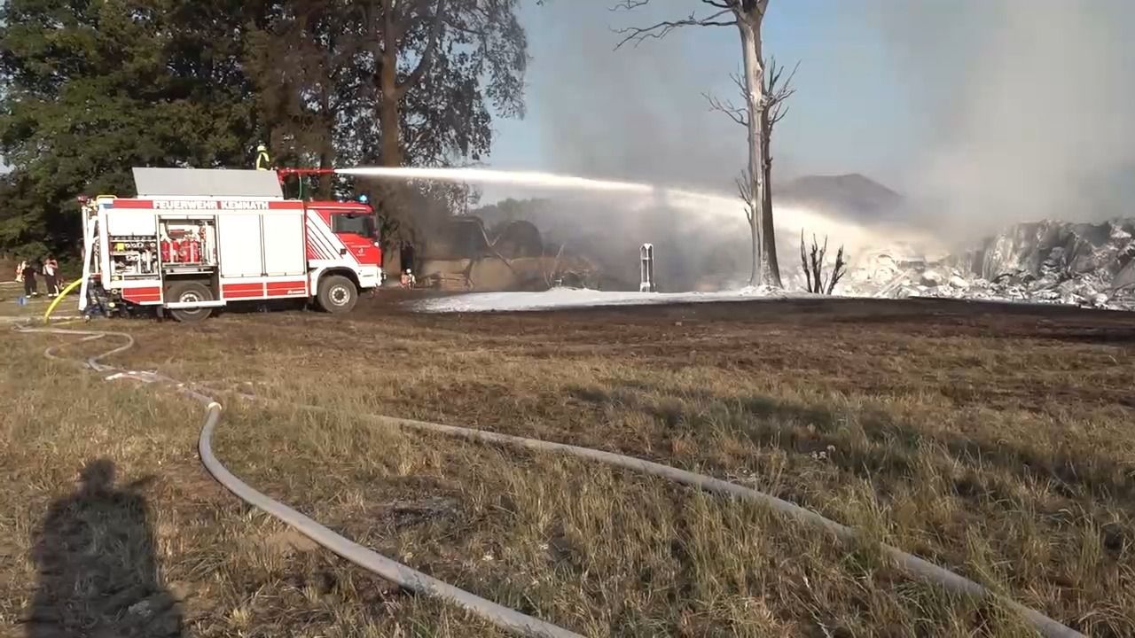 Video: Großbrand in Vorbach: 15 Rinder sterben bei Feuer auf Bauernhof
