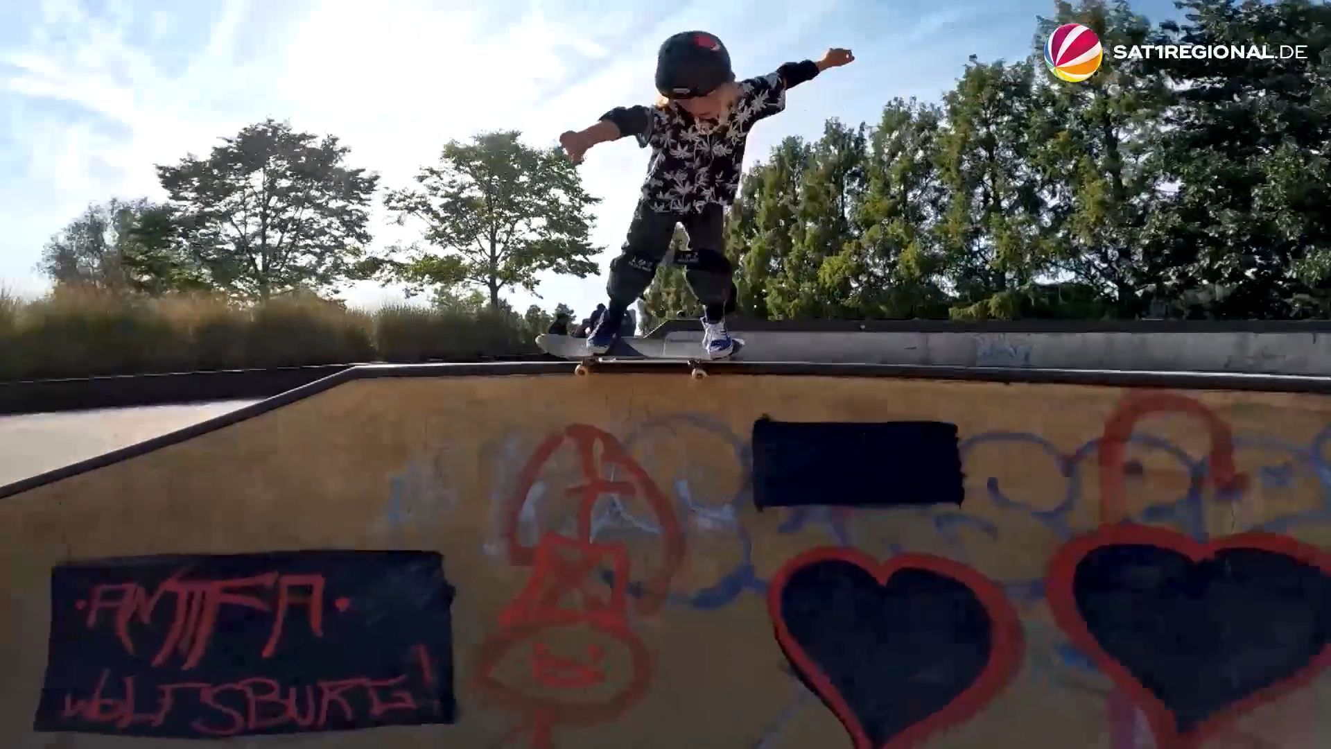 Video: Skateboarden: Sechsjähriger aus Wolfsburg startet bei Deutscher Meisterschaft
