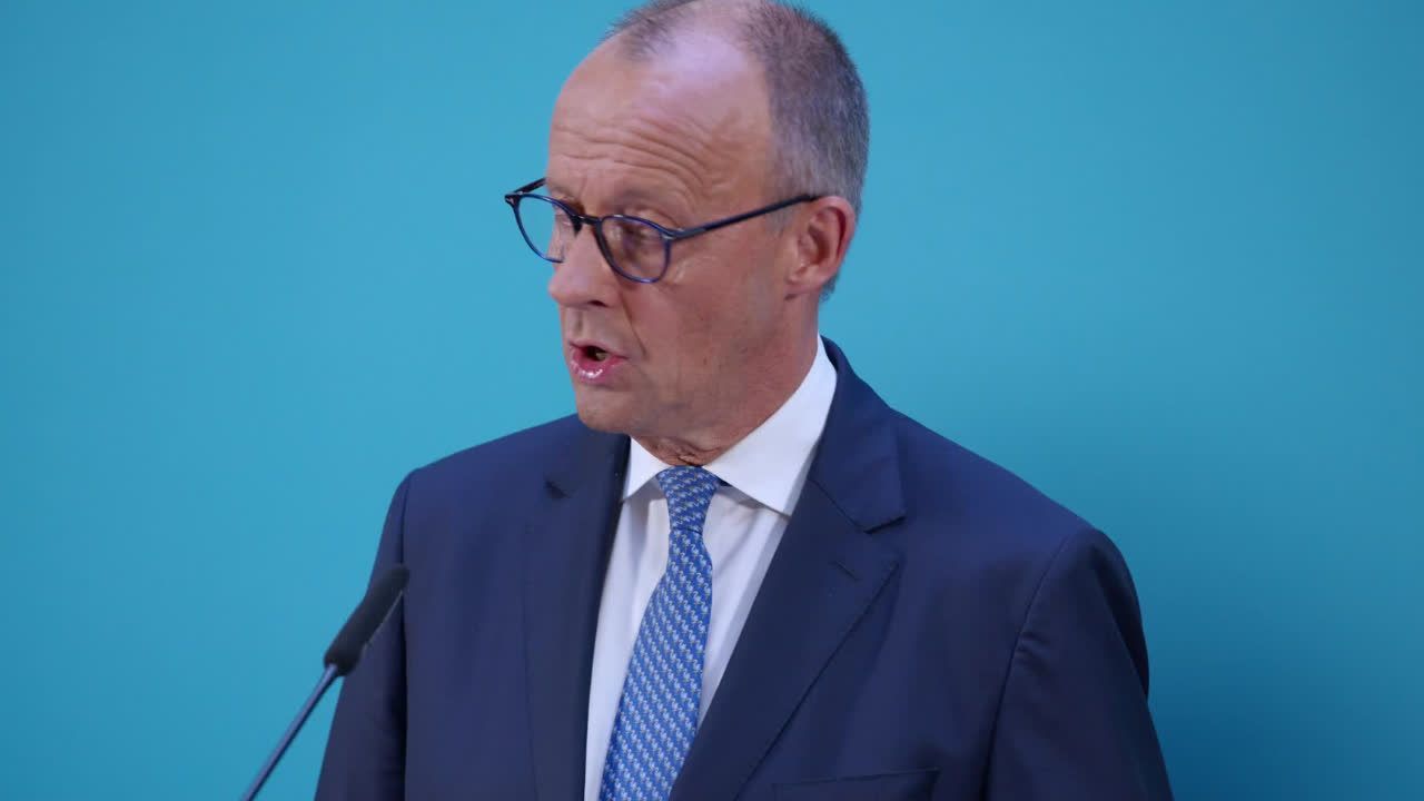 Video: Anzeige gegen Merz wegen Hitzetoten