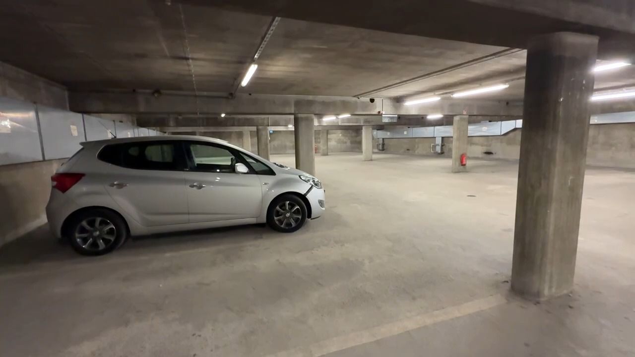 Video: Parkplatz-Streit in Würzburg: Lehrer müssen jetzt zahlen