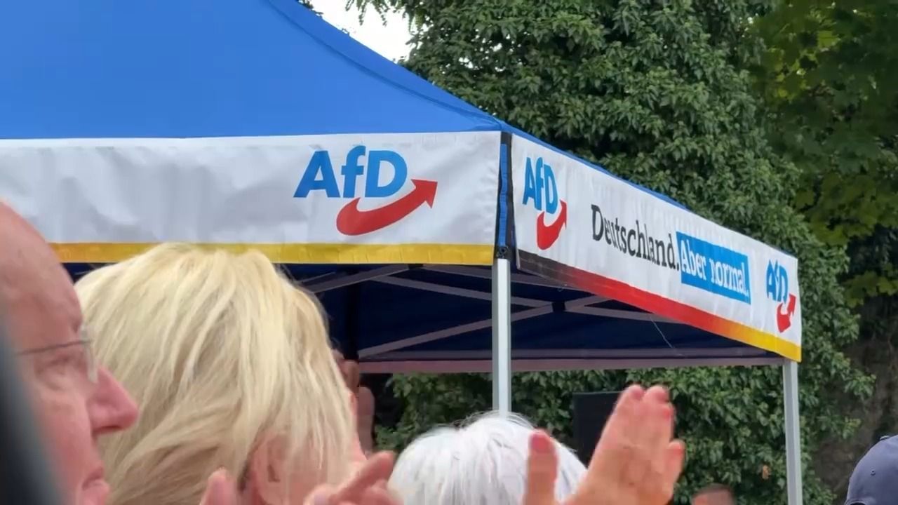 Video: Politischer Gillamoos 2026: Rückenwind für die AfD?