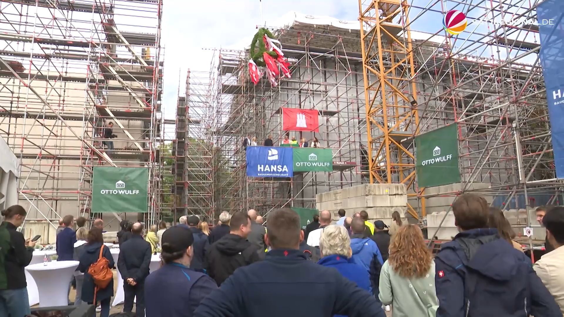 Video: Bauen im Rekordtempo: Bundesbauministerin besucht Projekt in Hamburg