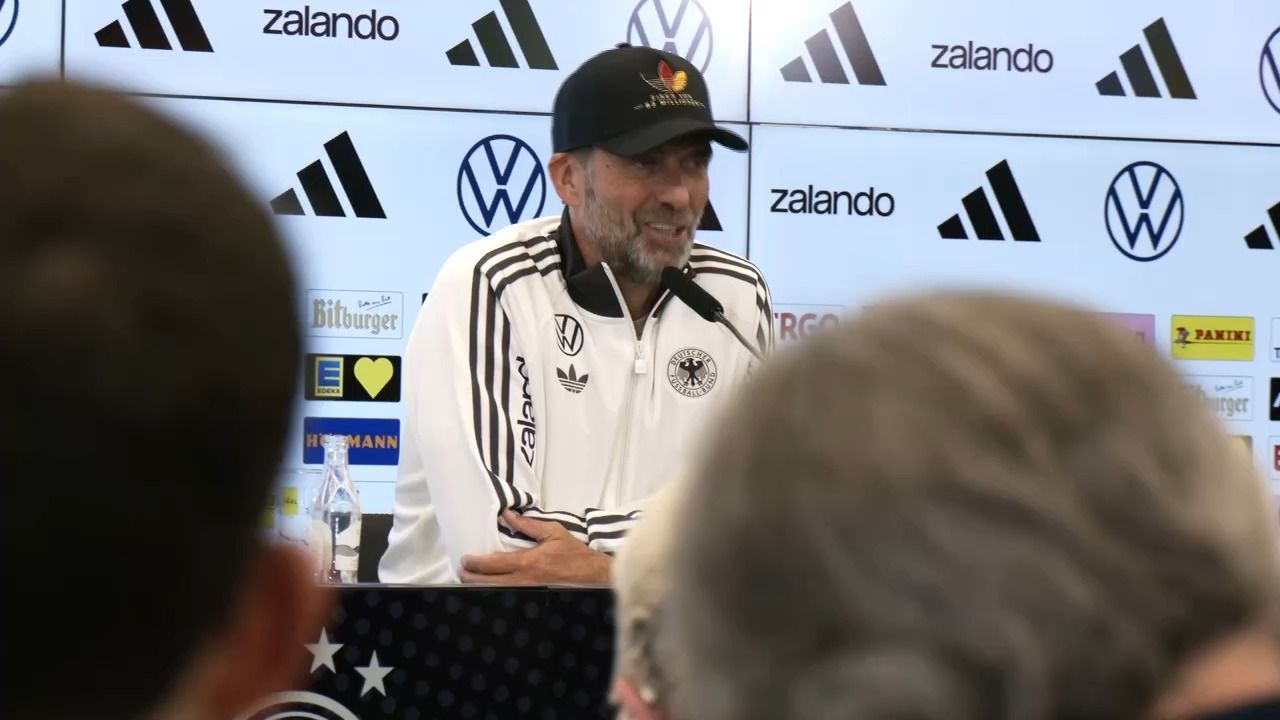 Video: Klopps XXL-Kader: Acht Bayern-Profis für den Neustart nominiert
