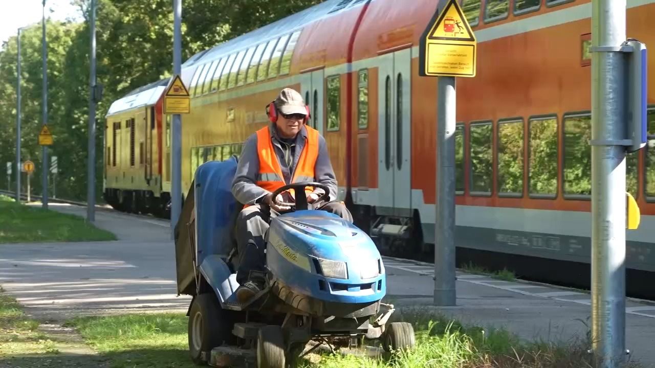 Video: Ehrenamt mit Herzblut: Bahnhofspate in Walpertskirchen