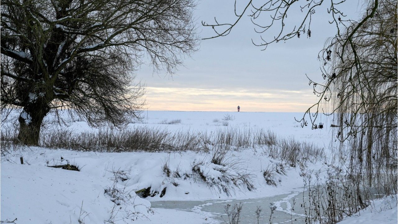 Video: Eis-Chaos: Glatteisgefahr nach "Elli"