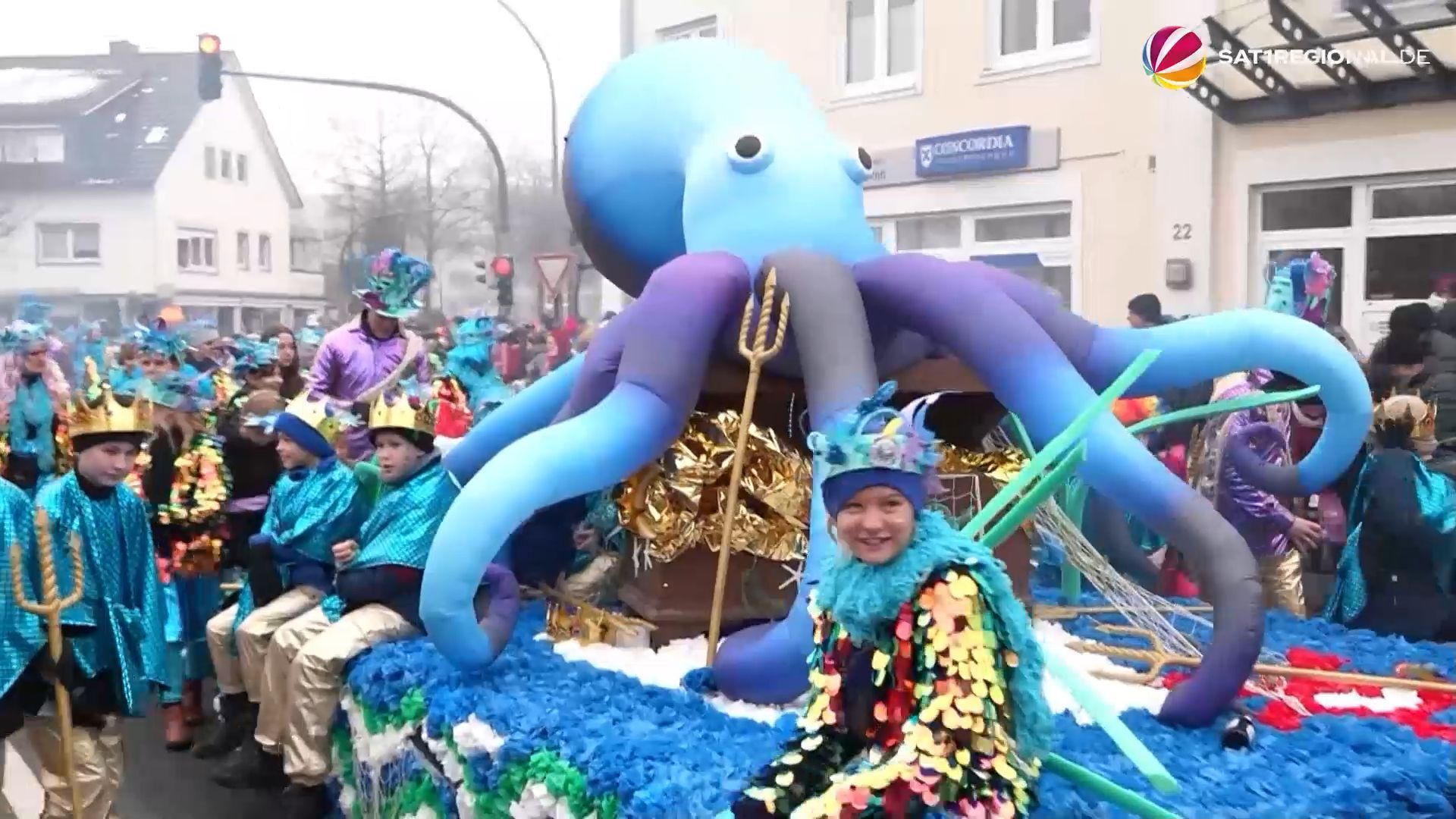 Video: Karneval: Narren in Damme läuten fünfte Jahreszeit ein