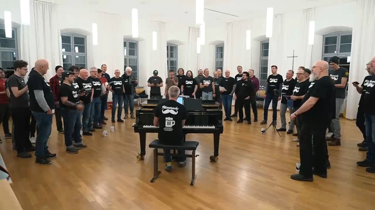 Video: Vom Kneipenchor zur Vorband: Bamberger treten vor Jason Derulo auf