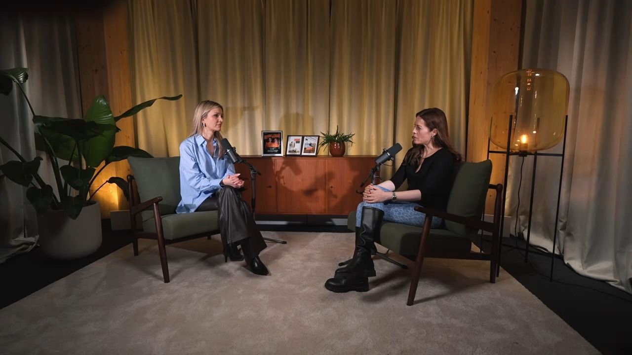 Video: Sisters in Crime: Podcast über Frauen, die töten