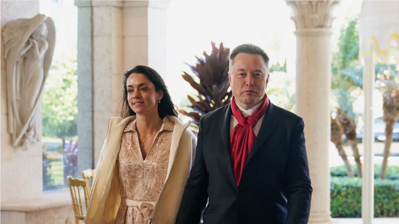 Video: Musk kann erster Billionär der Welt werden