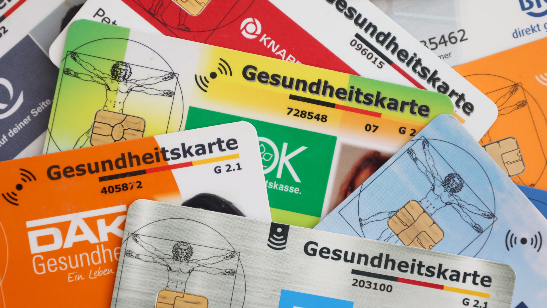 Video: Mitversicherung für Ehepartner vor dem Aus?