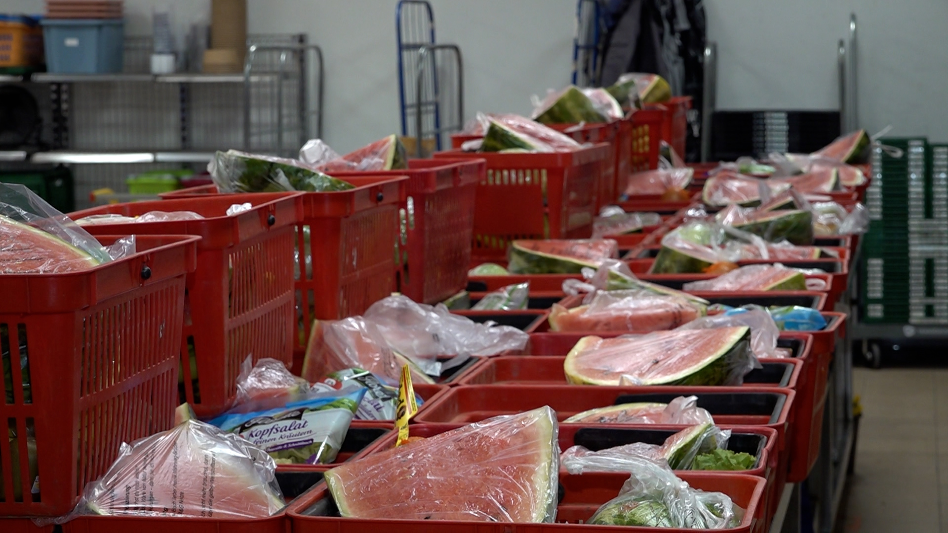 Video: Tafel in Moers vor dem Aus