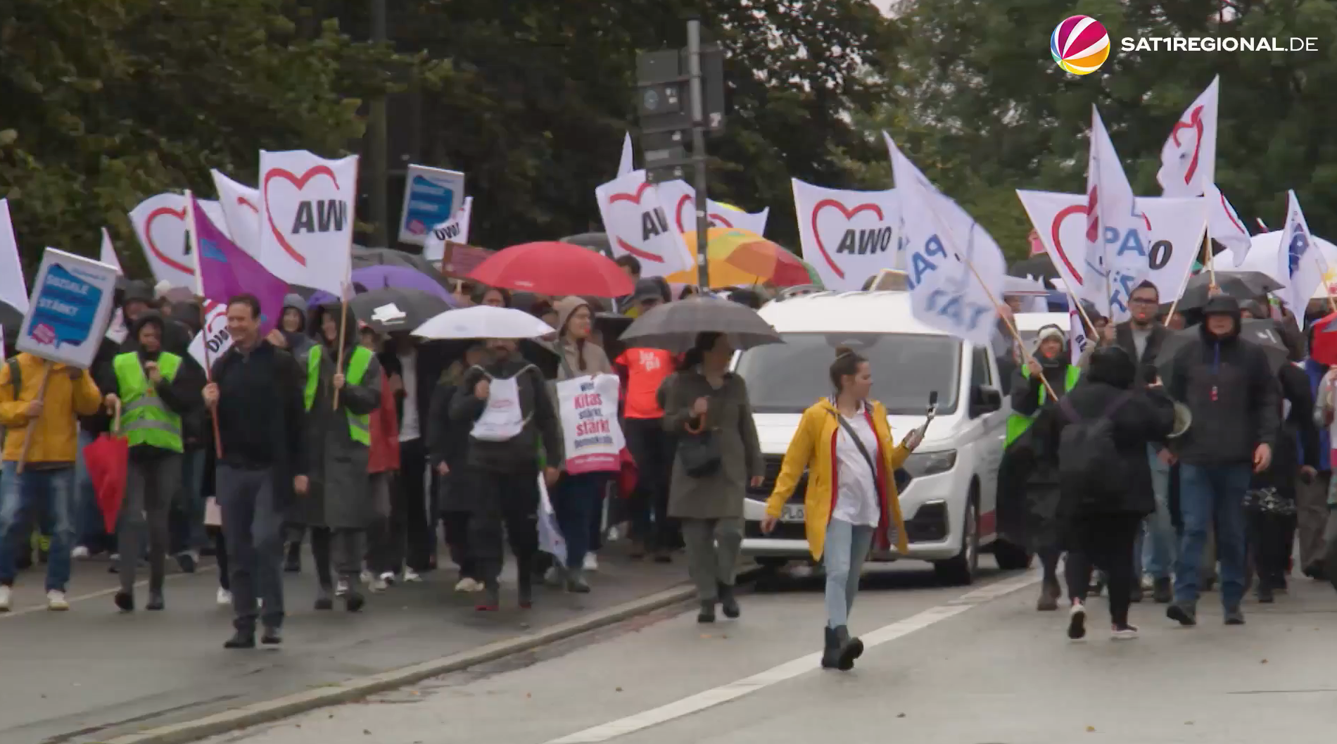 Video: Großdemo in Kiel: Tausende protestieren gegen Kürzungen der Bundesregierung