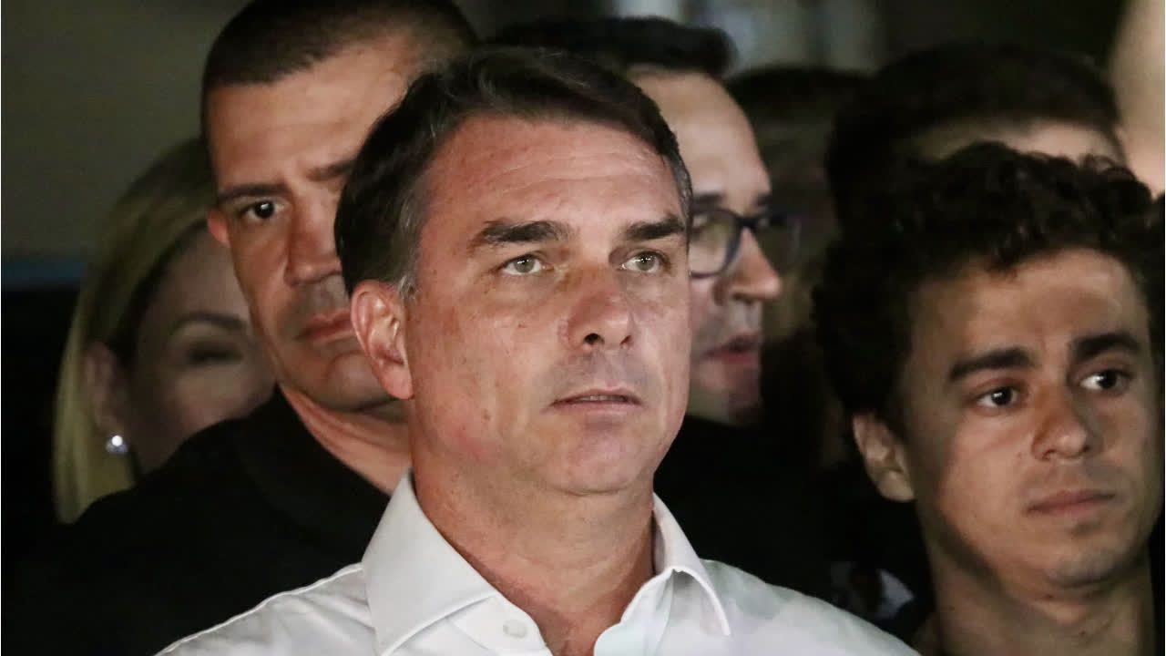 Video: Wahlpleite: Bolsonaro kassiert Ausreiseverbot