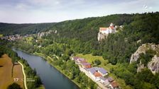 Experience my Bavaria: Castles and lakes in Riedenburg