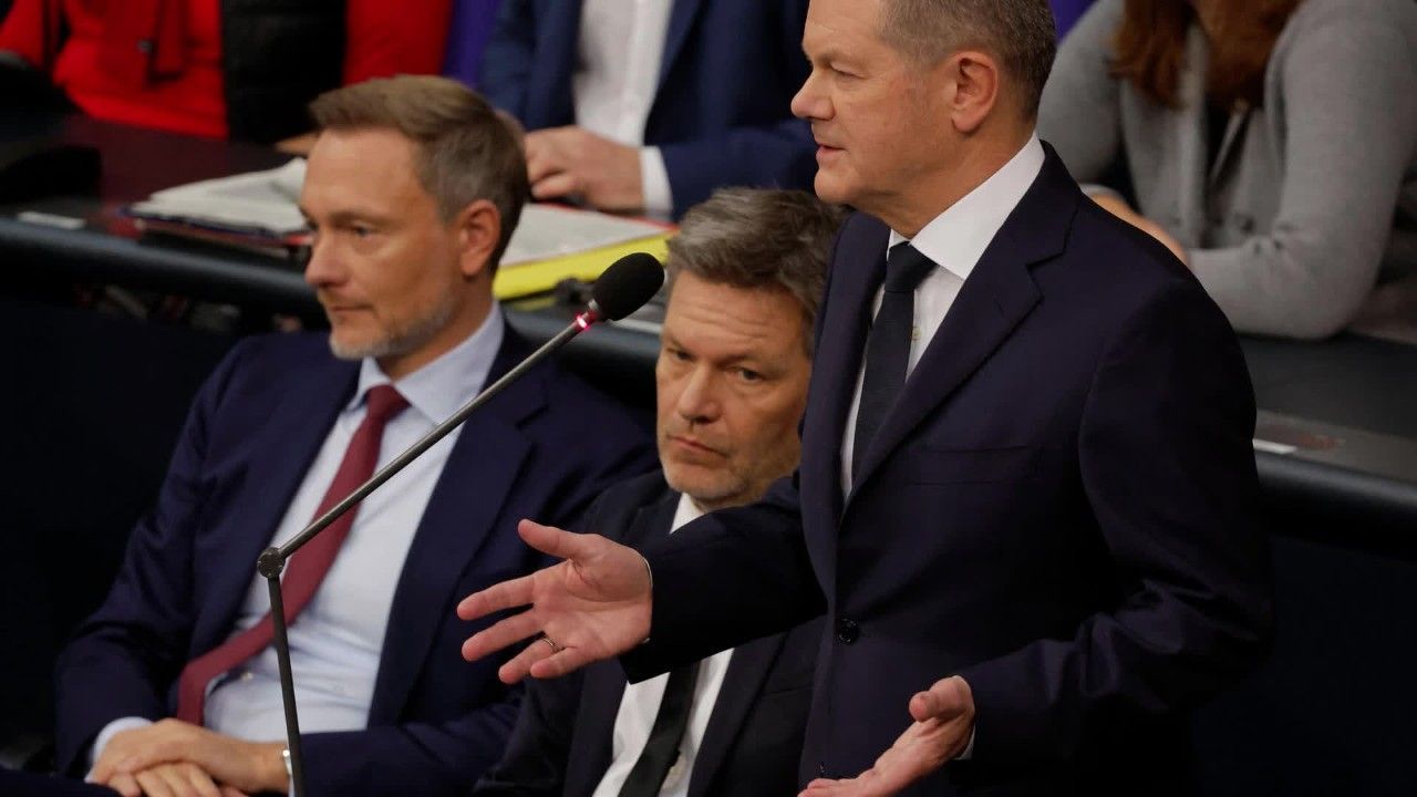 Klatsche für Scholz & Co.: Umfrage-Debakel für die Ampel