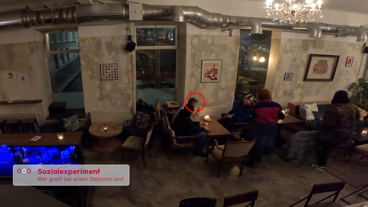 Video: Sozialexperiment: Laptop im Café geklaut